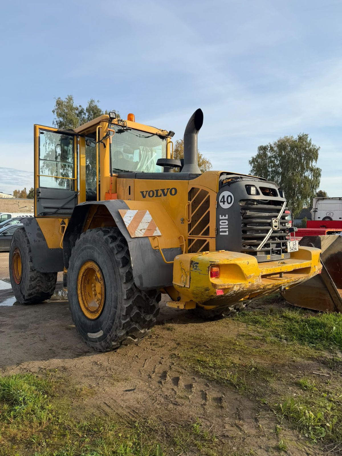 Volvo L110E, 2007, 169 kW, ar kausu un dakšām, 18 740 motorstundas