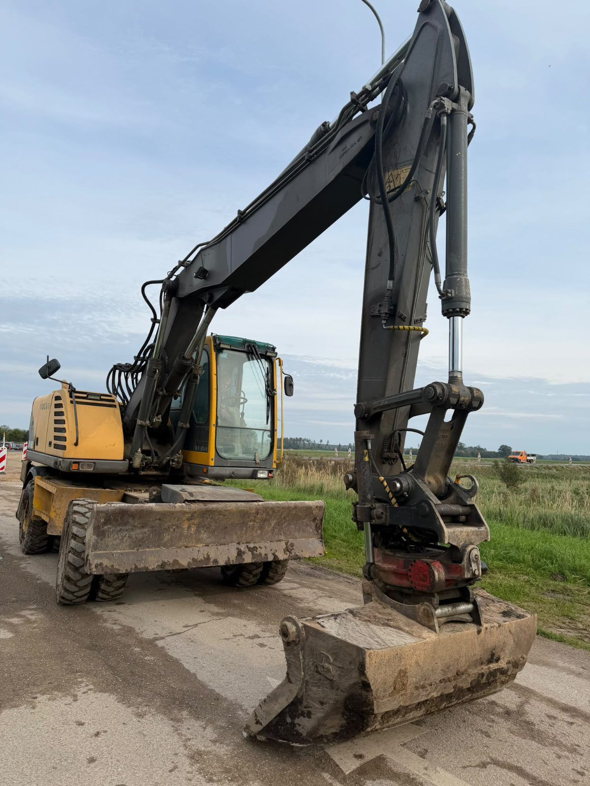 Volvo EW160B, 2004, 17,5 t, 19 549 motorstundas, ar rotatoru